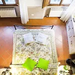 Family & Friends Base Near Station Firenze